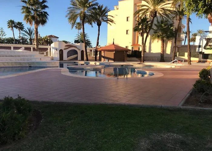 Apartamento Estudio En Con Piscina Y Wifi Privada, A 100 M Del Mar Dénia